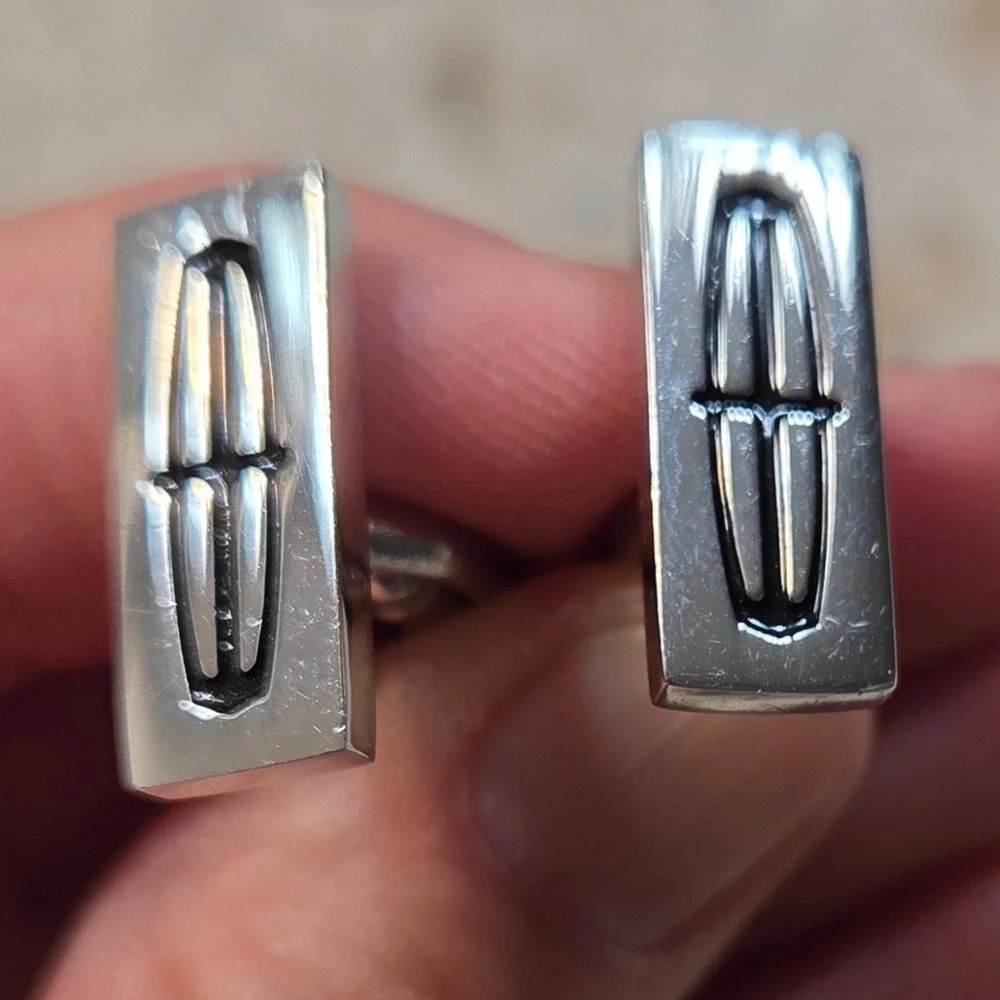 Lincoln Motor Company Logo Cufflinks Silver Tone Rectangular Automotive Mens